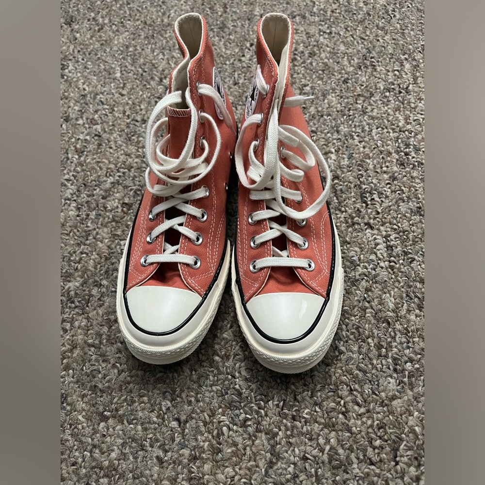 Converse Chuck 70 in peach